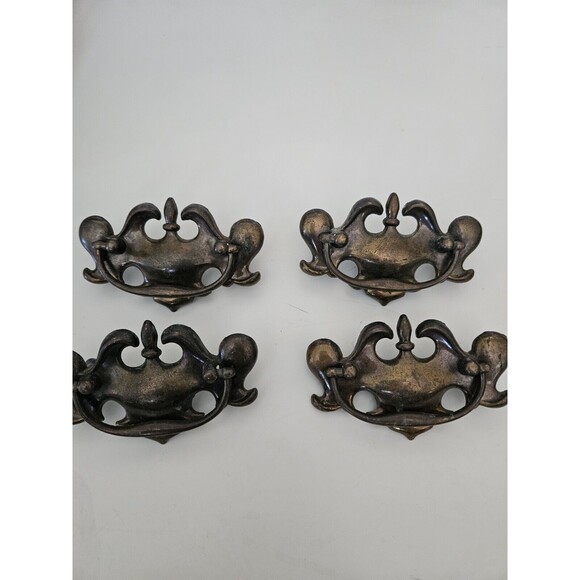 Vintage Brass Traditional Drawer Pulls Lot Of 4 - Picture 1 of 7